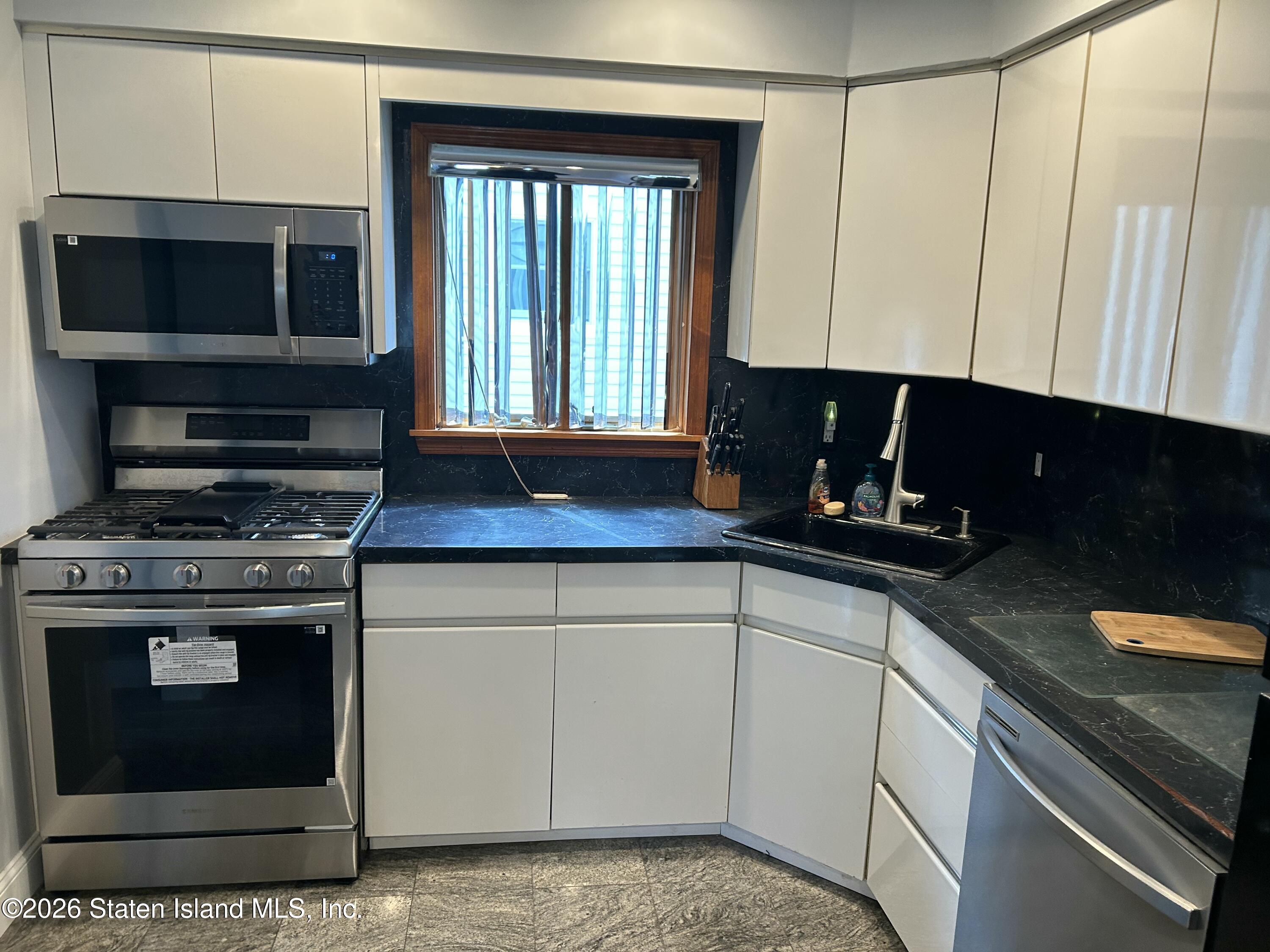 912 Annadale Road Image 3