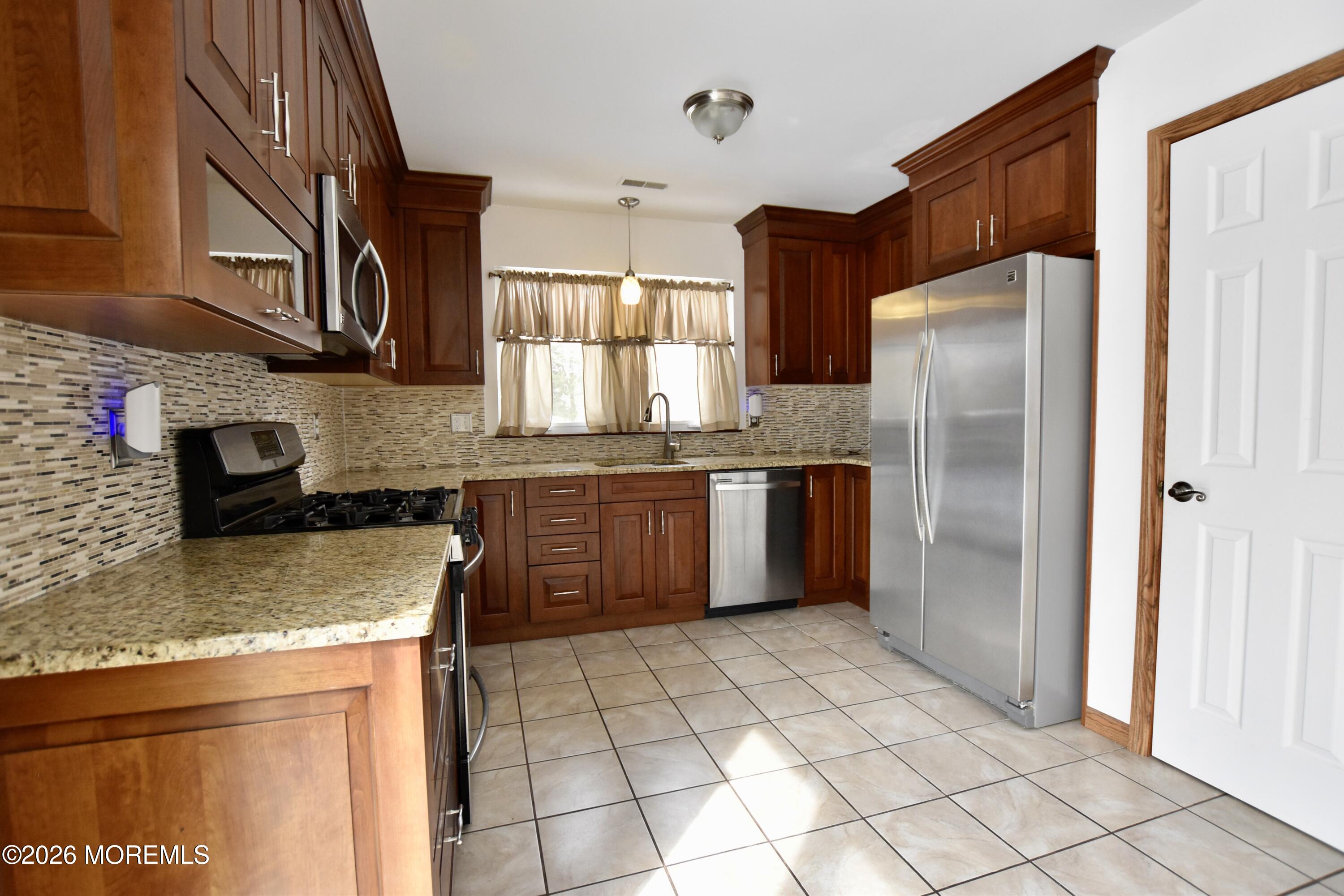 759 Tall Oaks Drive, Brick, NJ, 08724 image 9