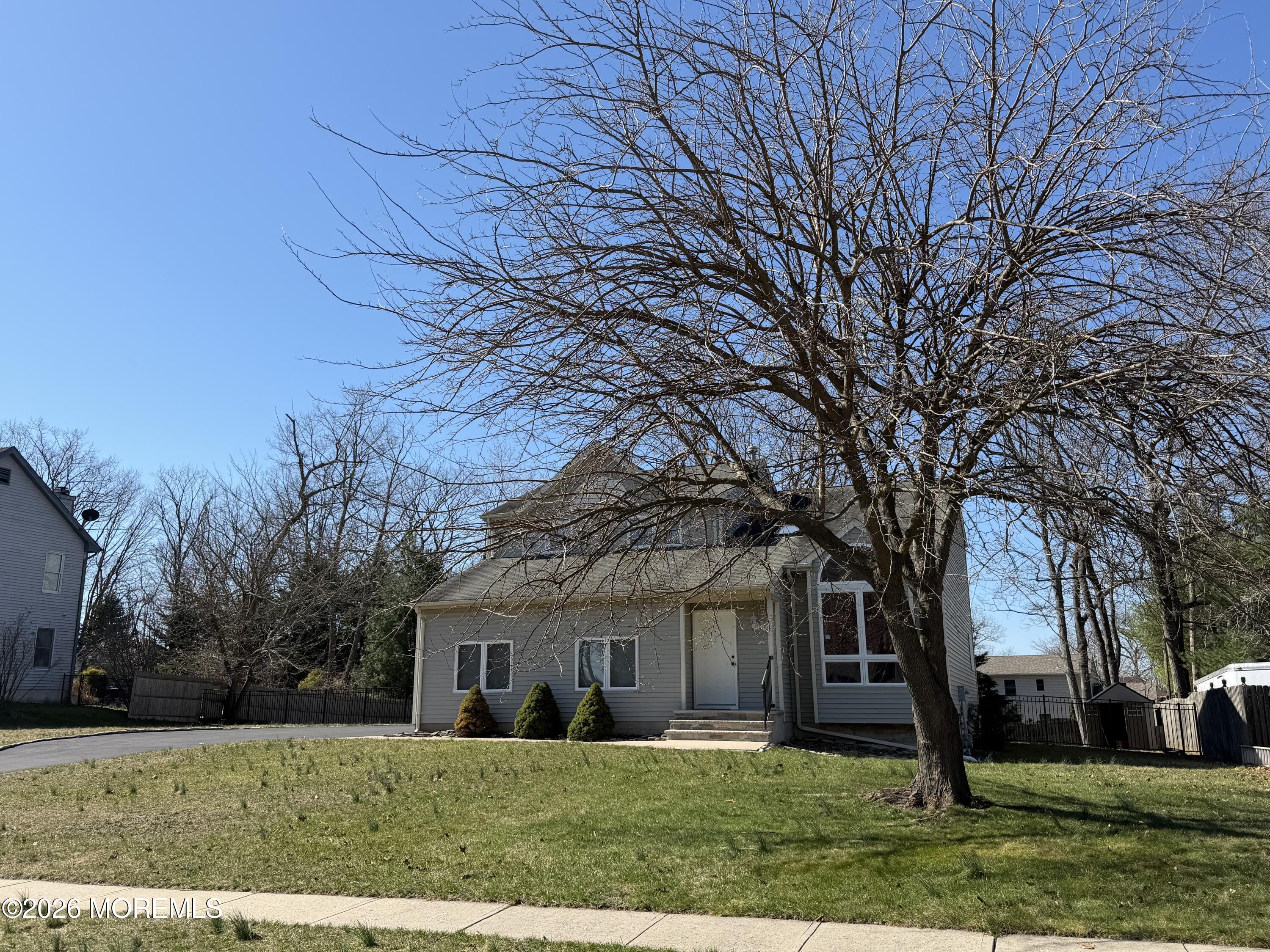 759 Tall Oaks Drive Image 3