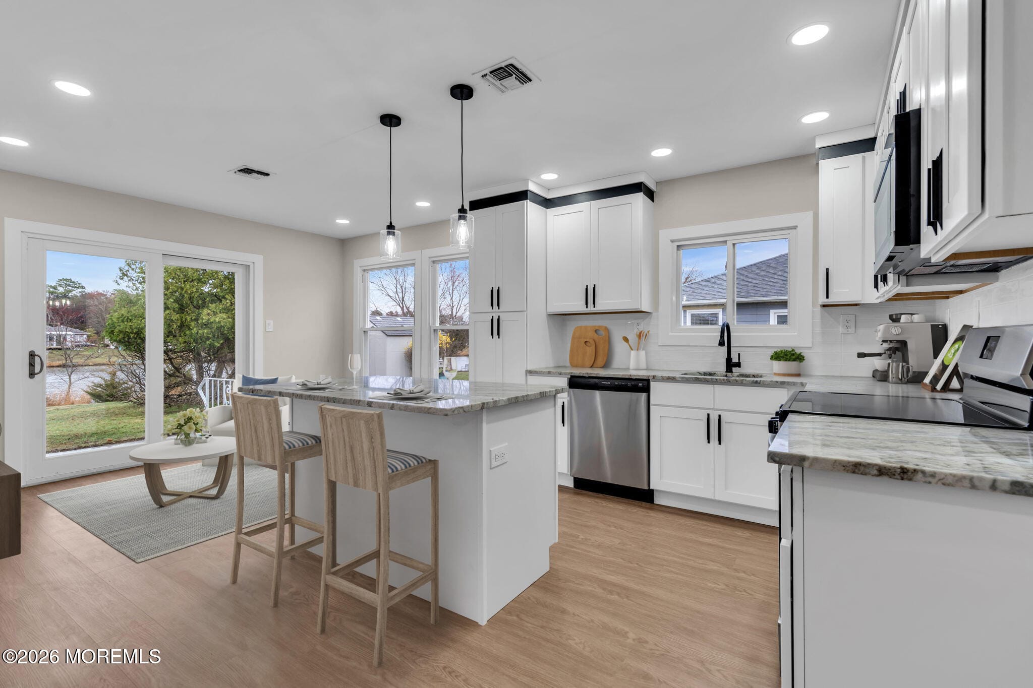 186 Harrington Drive Image 1