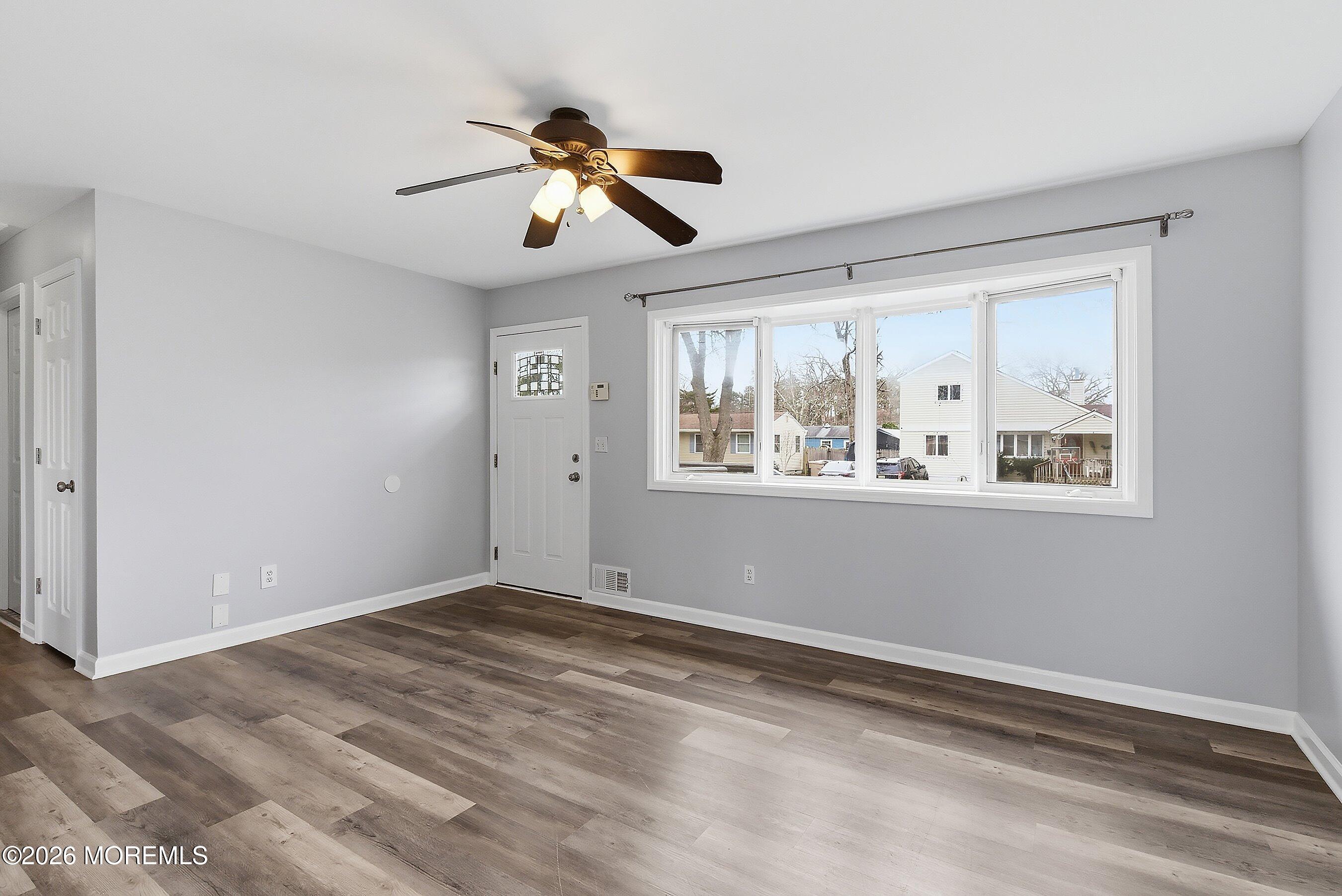 39 Harborage Avenue Image 5