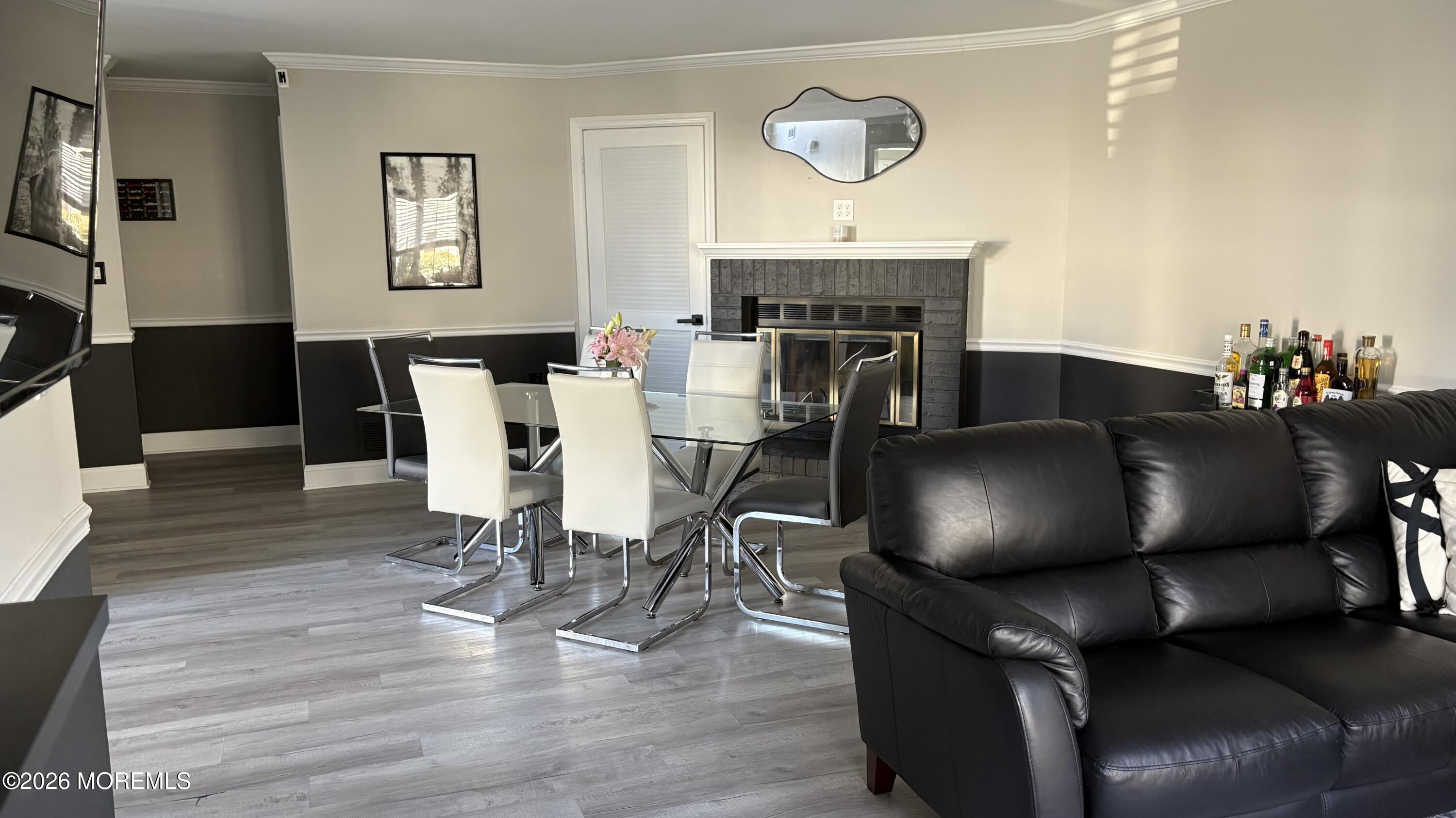 902 Buckingham Circle Image 5