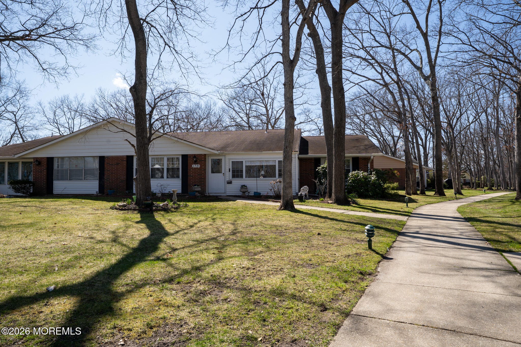 172B Sterling Court Image 4