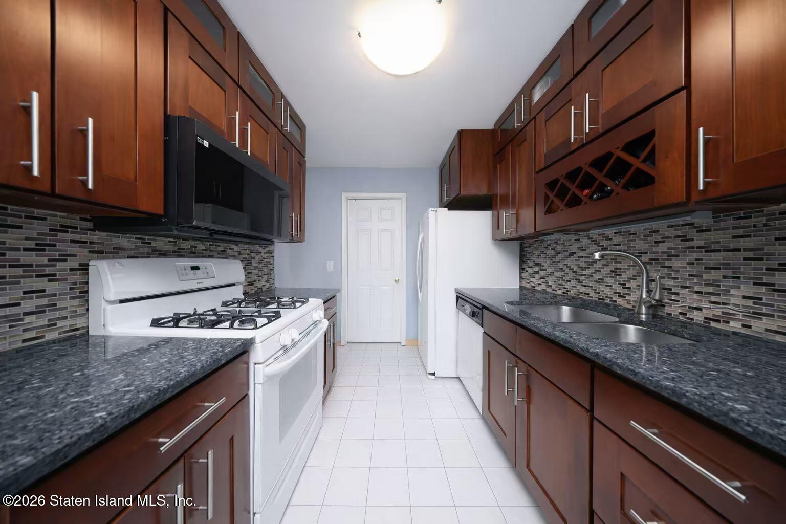 21 Prince Lane, Staten Island, NY, 10309 image 8