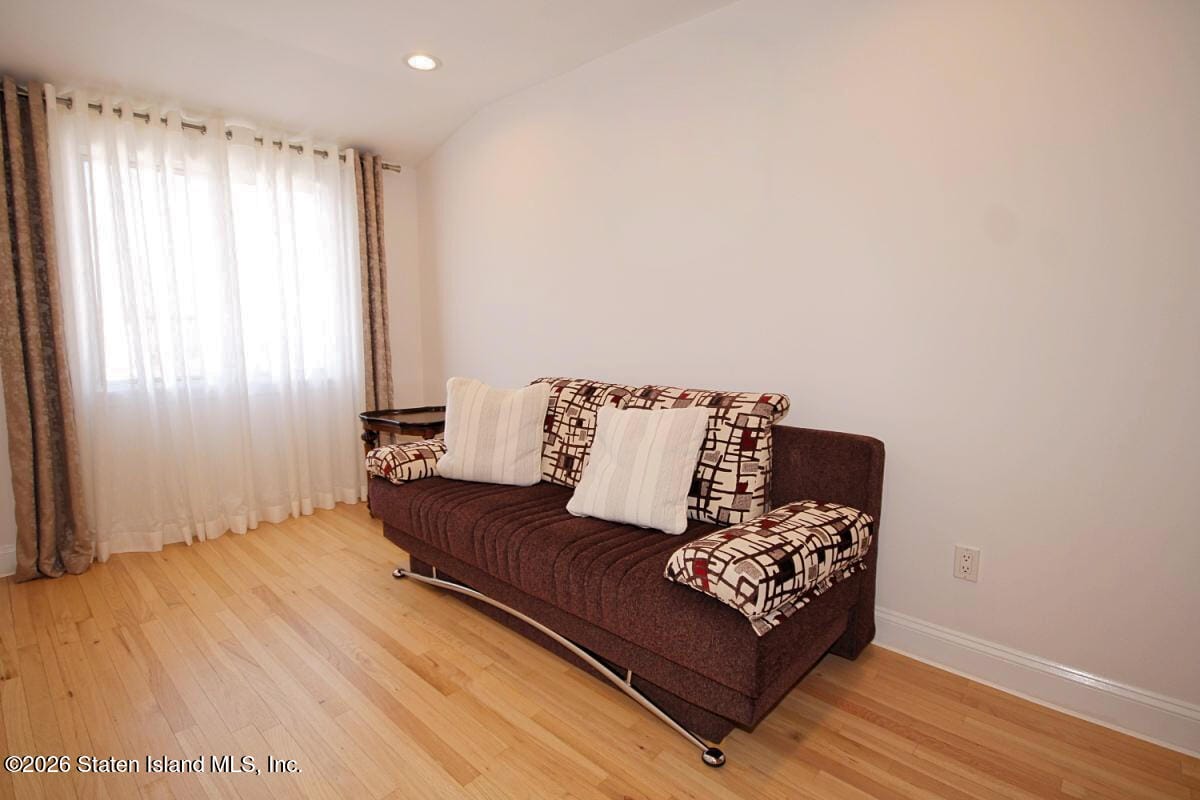 564 Dongan Hills Avenue, Staten Island, NY, 10305 image 17