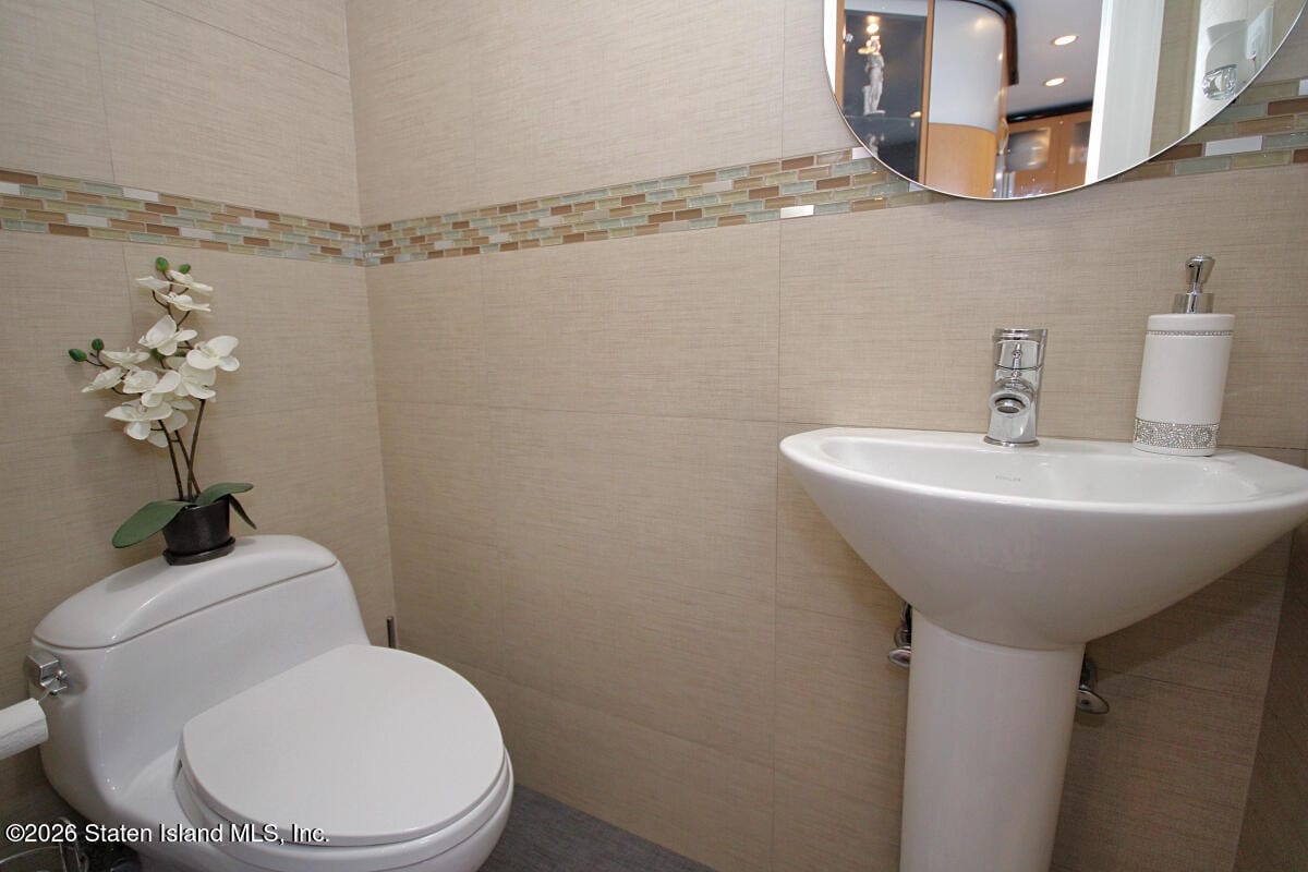 564 Dongan Hills Avenue, Staten Island, NY, 10305 image 14