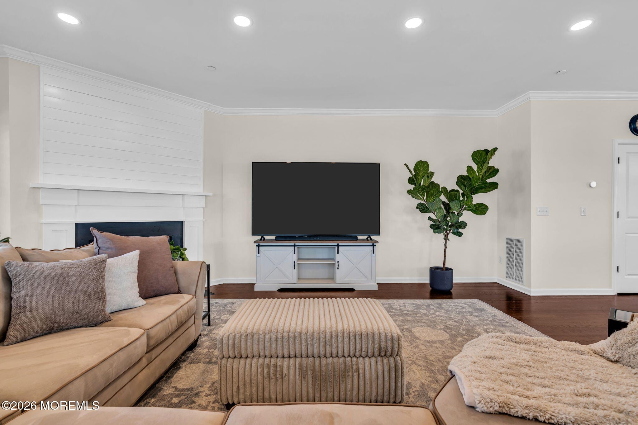 201 Gateway Court 1, Union Beach, NJ, 07735 image 15