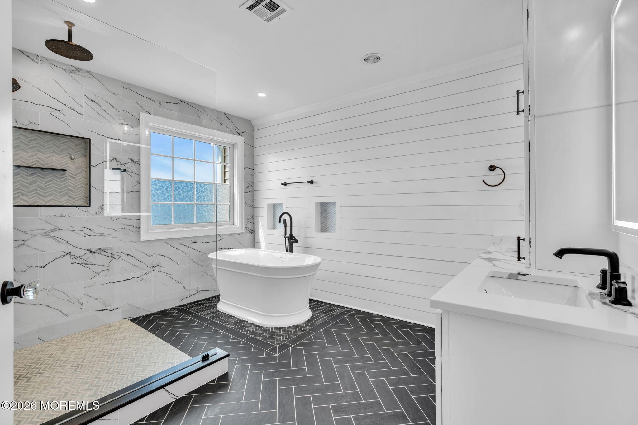 201 Gateway Court 1, Union Beach, NJ, 07735 image 23