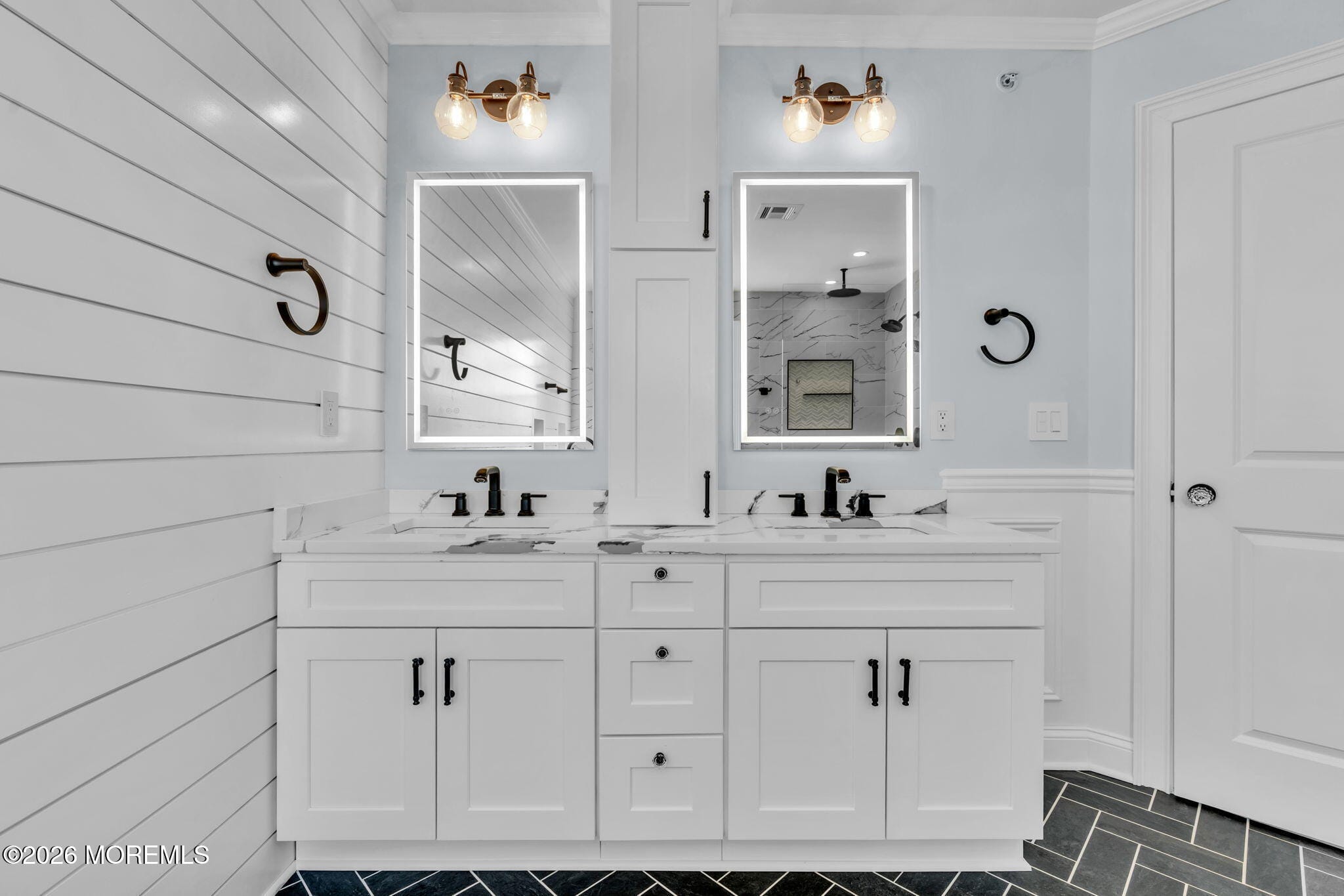 201 Gateway Court 1, Union Beach, NJ, 07735 image 24