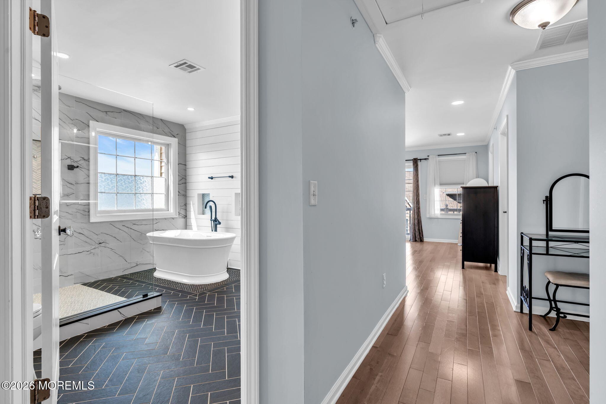 201 Gateway Court 1, Union Beach, NJ, 07735 image 27