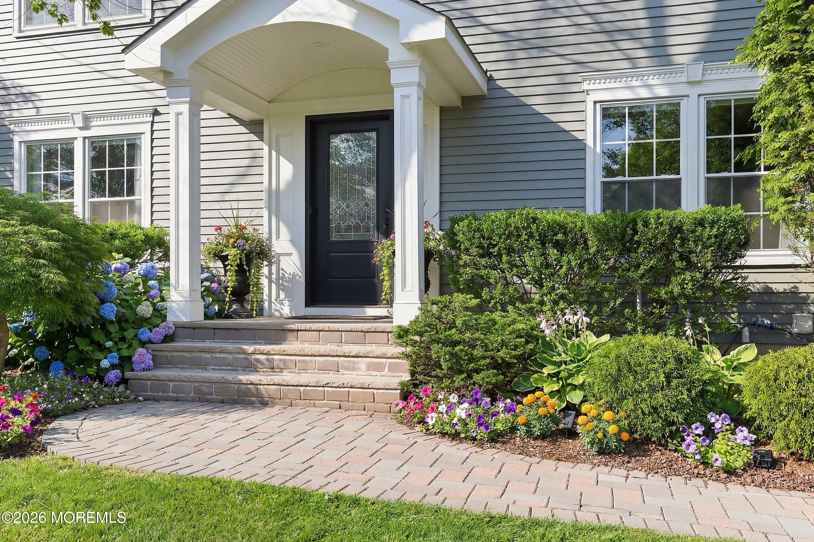 218 Michael Drive Image 2