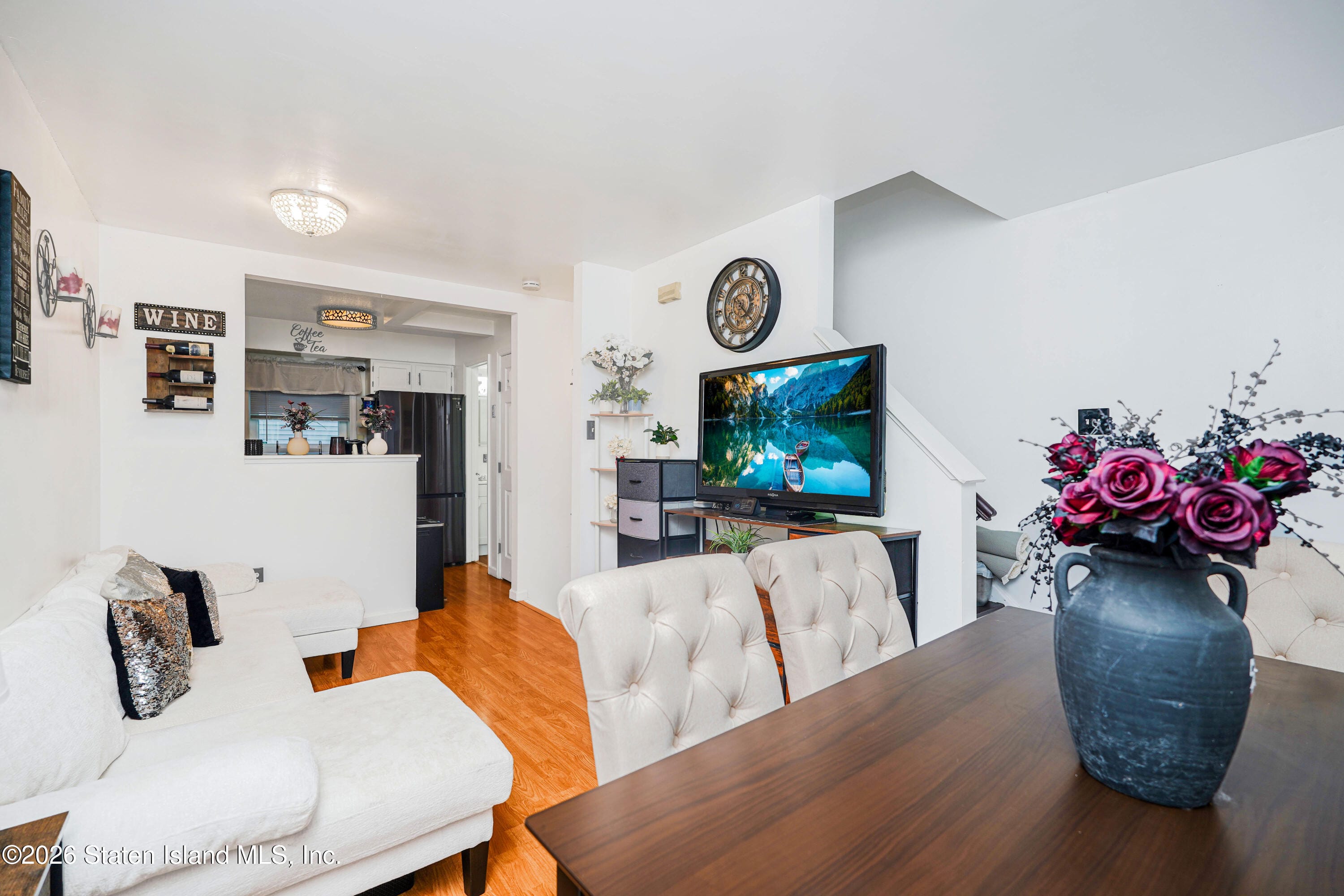 526 Ilyssa Way, Staten Island, NY, 10312 image 9