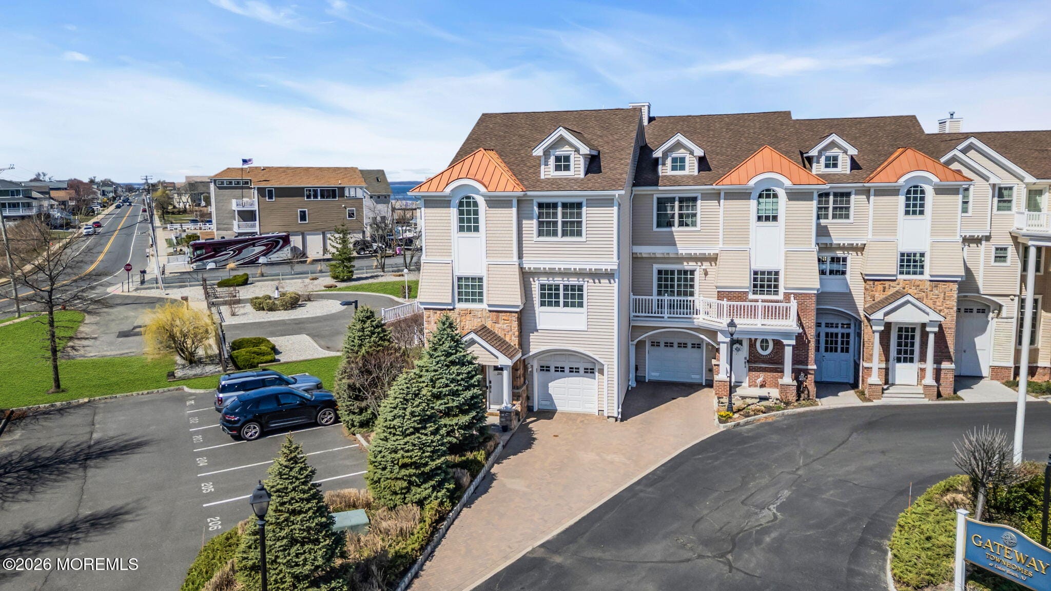 201 Gateway Court 1 Image 2