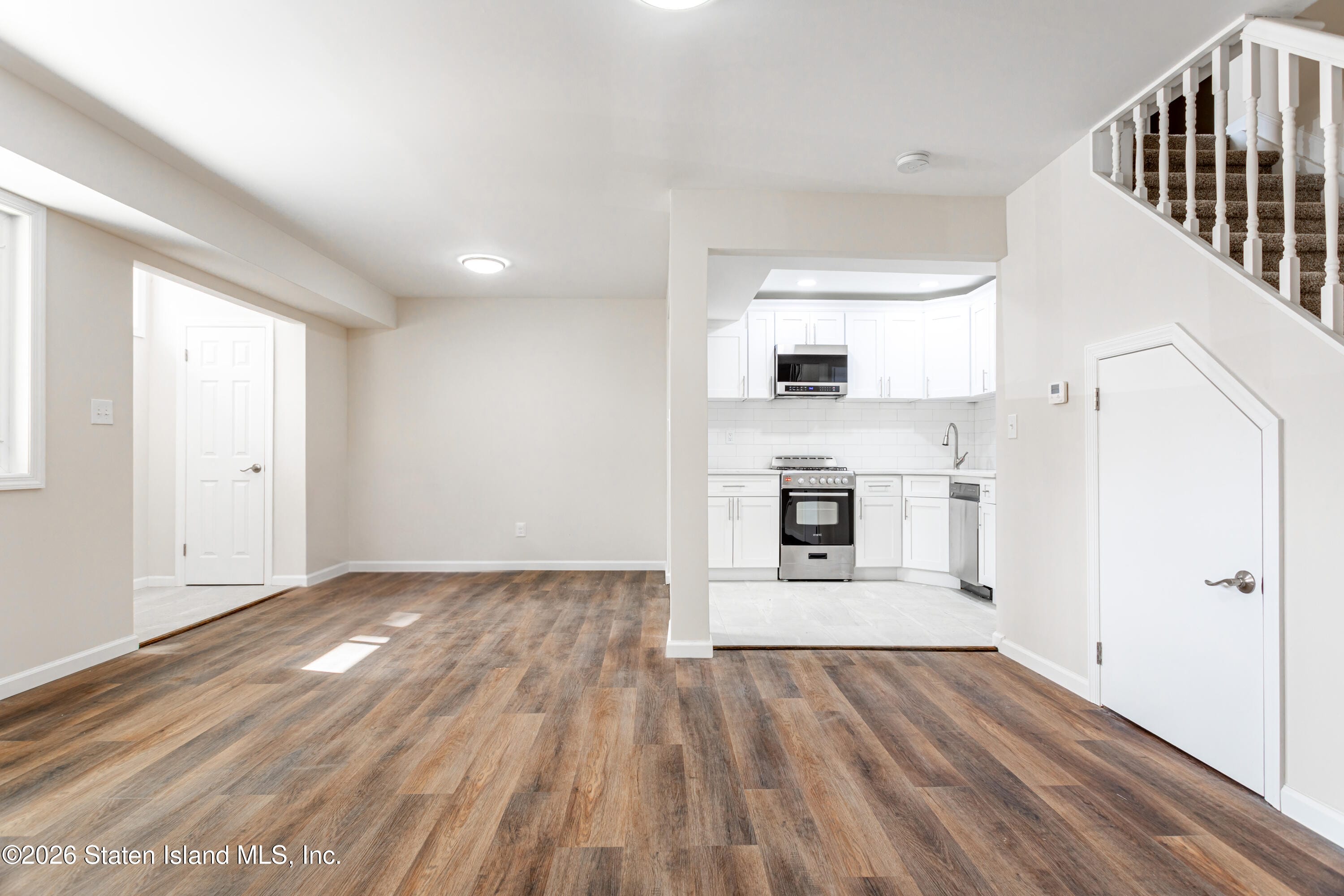 1260 Richmond Avenue 114 Image 3