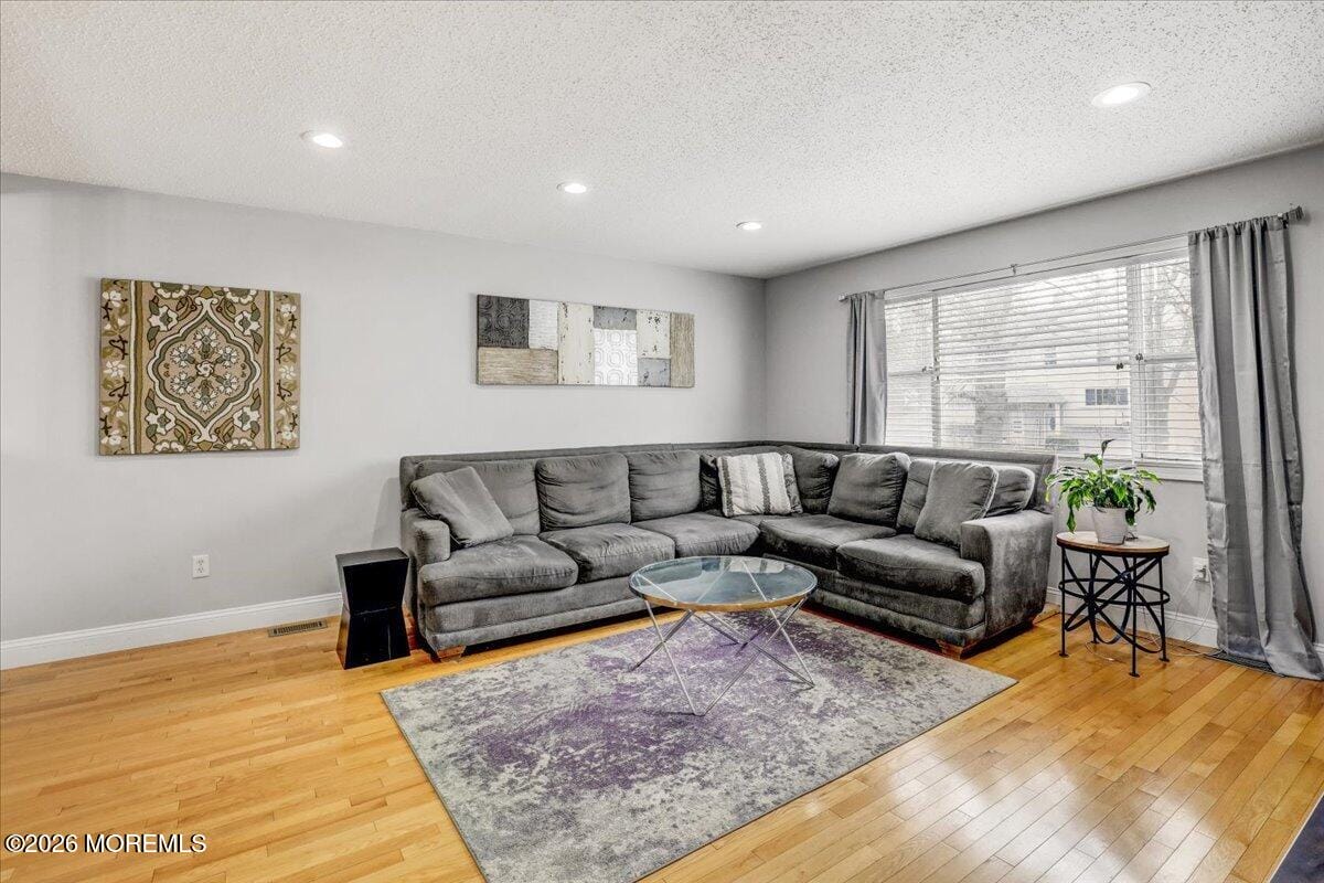 30 Dortmunder Drive Image 5