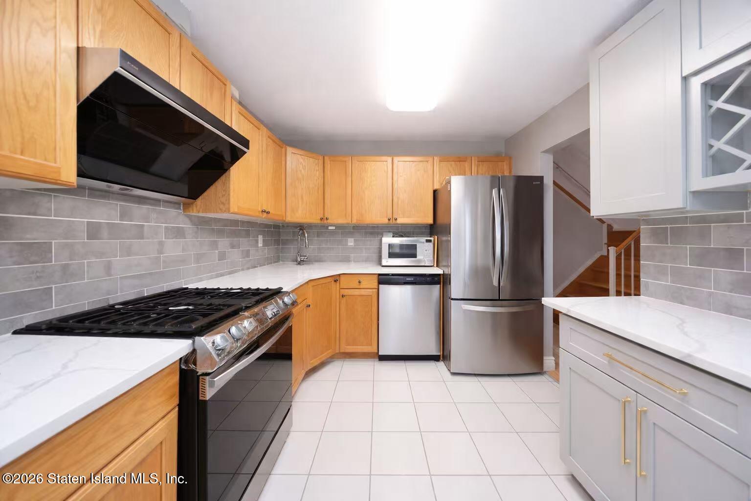 1340 Arthur Kill Road, Staten Island, NY, 10312 image 11