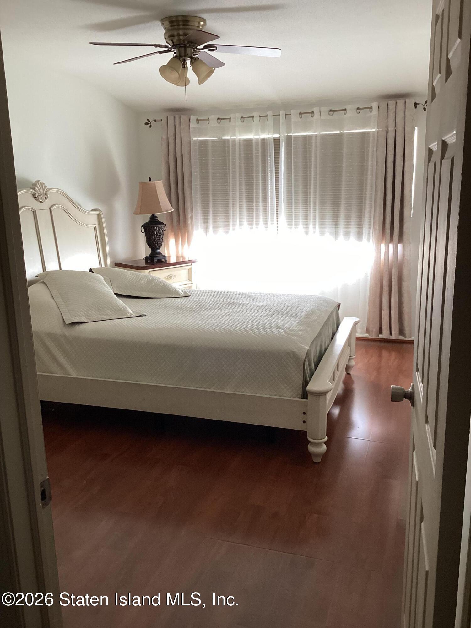 62 Simmons Lane, Staten Island, NY, 10314 image 12