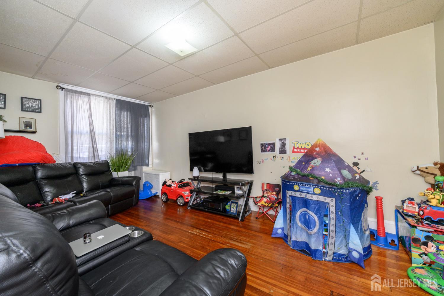 427-429 N 12th Street, Newark, NJ, 07107 image 8