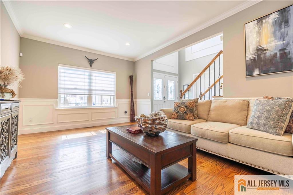 628 New Dover Road, Colonia, NJ, 07067 image 25