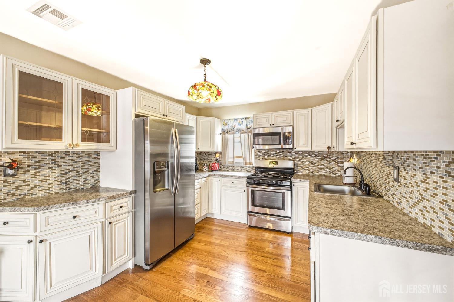 911 Harris Avenue, Union Beach, NJ, 07735 image 13