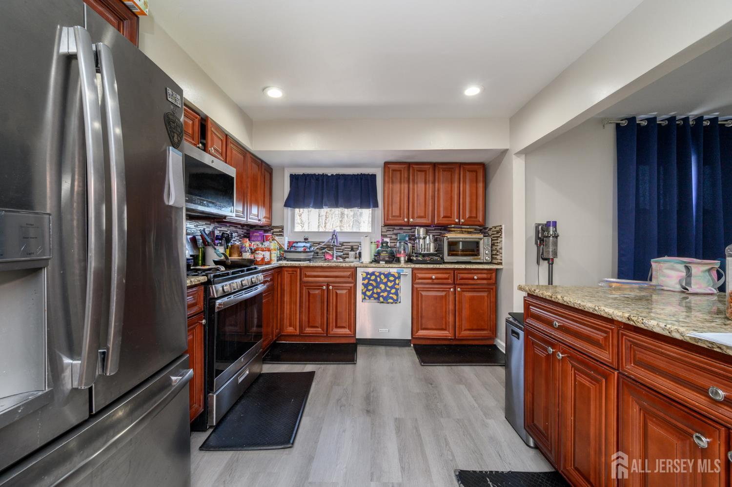 42 Sefton Circle, Piscataway, NJ, 08854 image 8