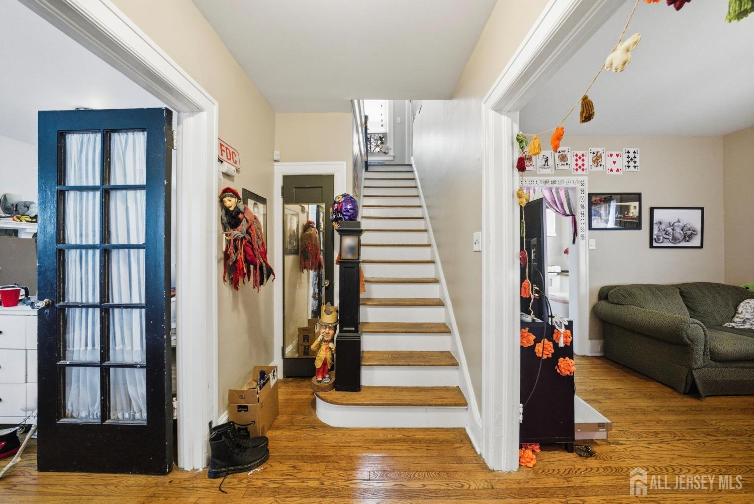 36 Baldwin Street, New Brunswick, NJ, 08901 image 16