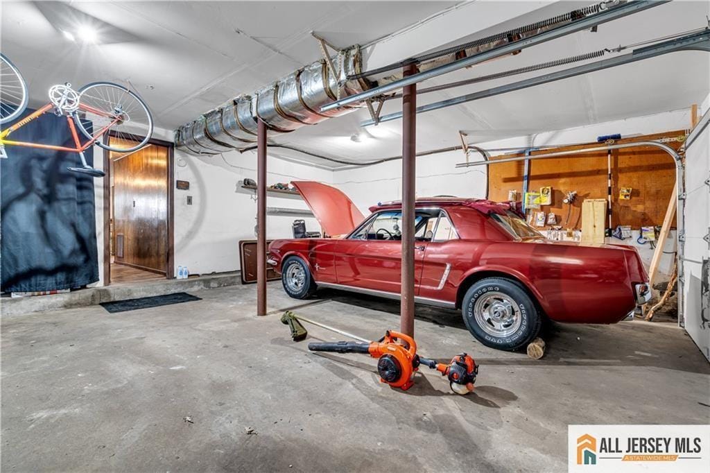 8 Whitehall Avenue, Edison, NJ, 08820 image 32