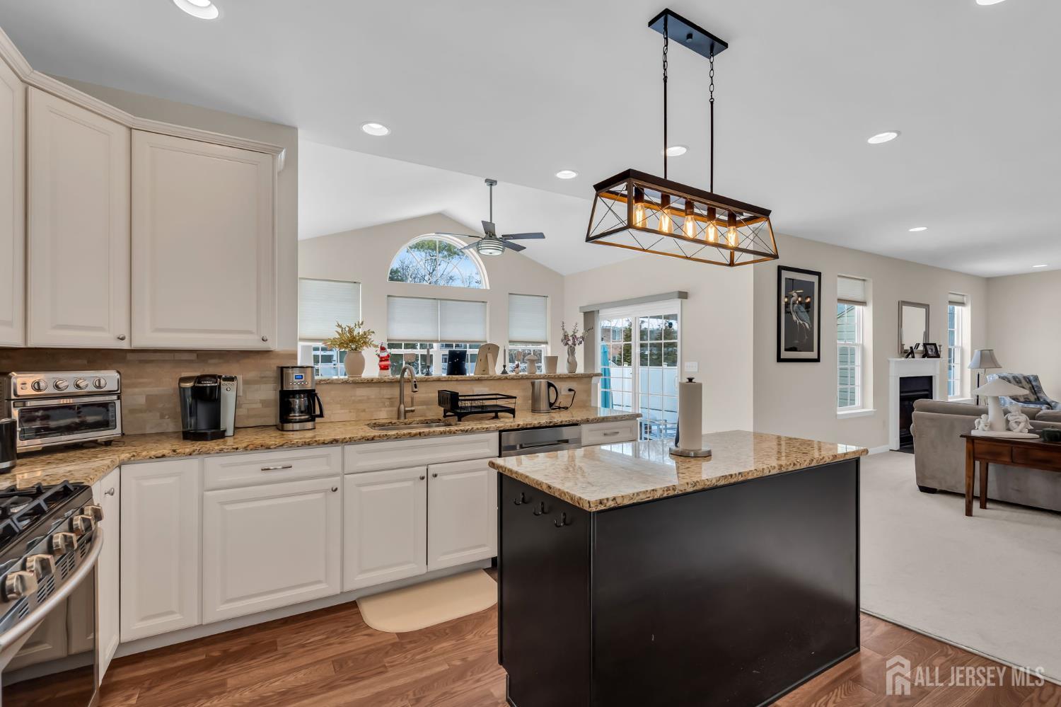 81 N Locust Avenue A, Evesham, NJ, 08053 image 26