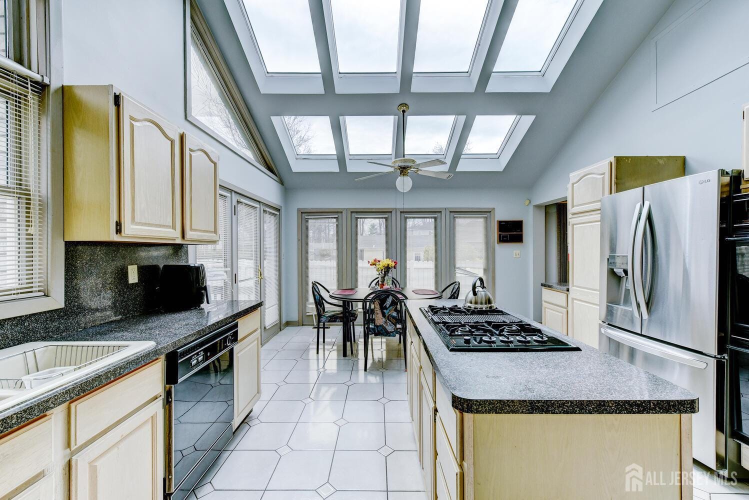 6 Keen Lane, Edison, NJ, 08820 image 13