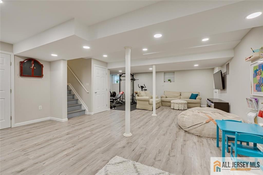 10 Eddington Lane, Monroe, NJ, 08831 image 17