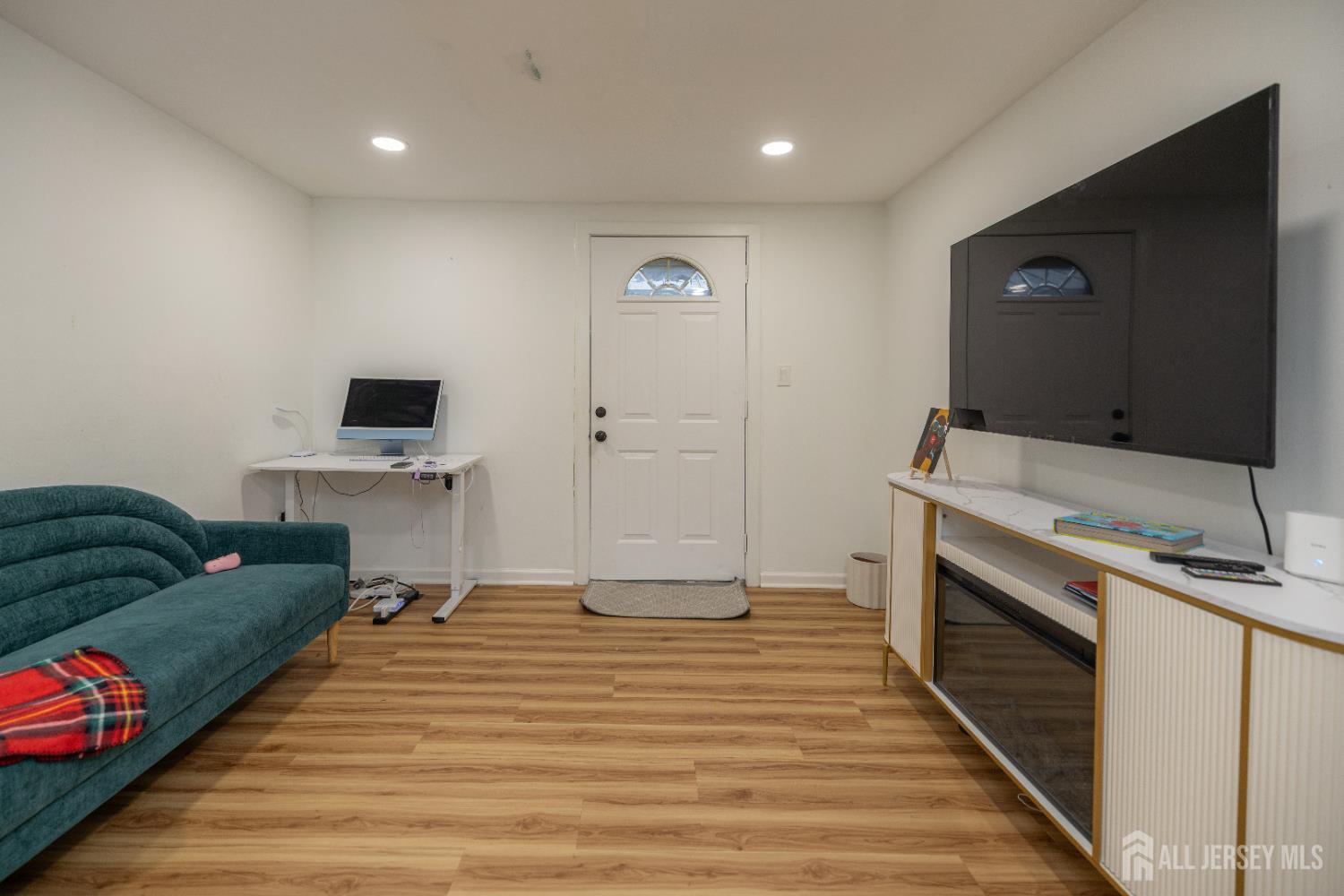 175 E Rosewood Lane, Port Reading, NJ, 07064 image 10