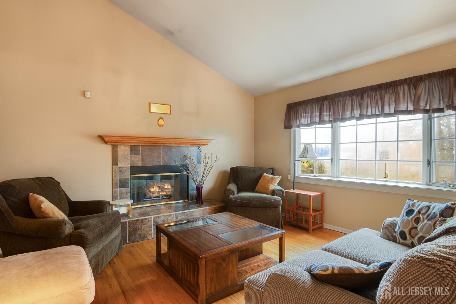 12 Kester Drive, Edison, NJ, 08817 image 6