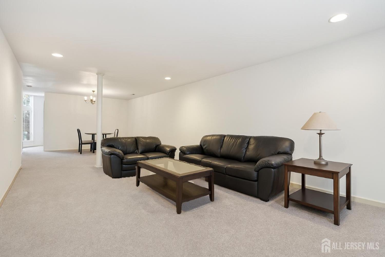 58 Windsong Circle Image 4