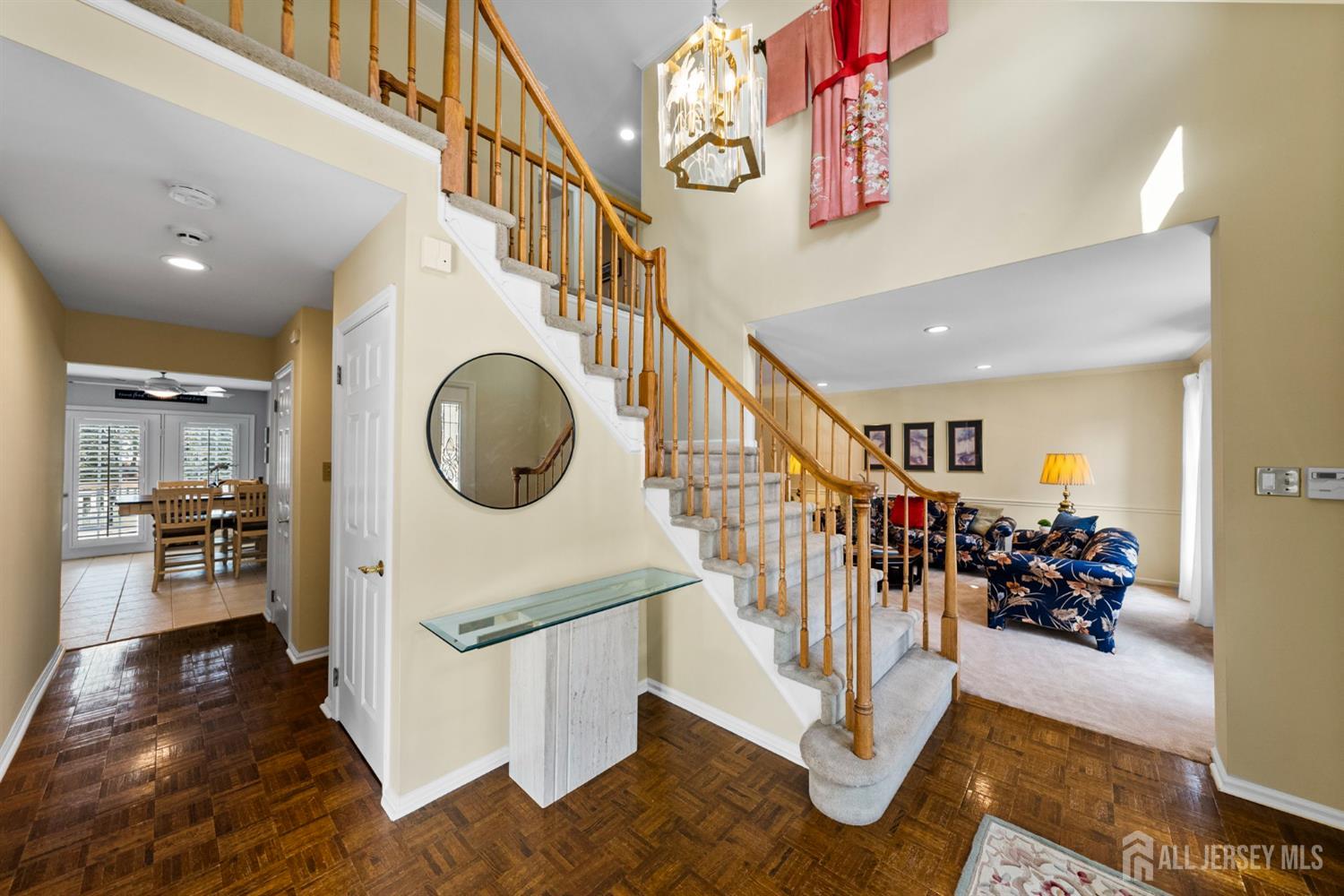 10 Gillian Drive Image 5