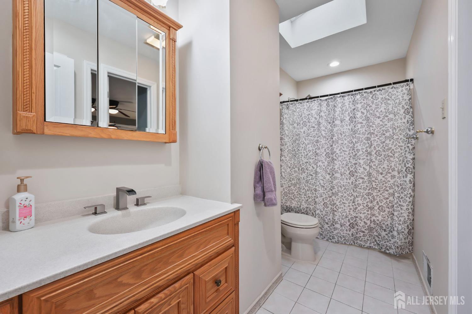 29 Hollywood Drive, Woodbridge Proper, NJ, 07095 image 17