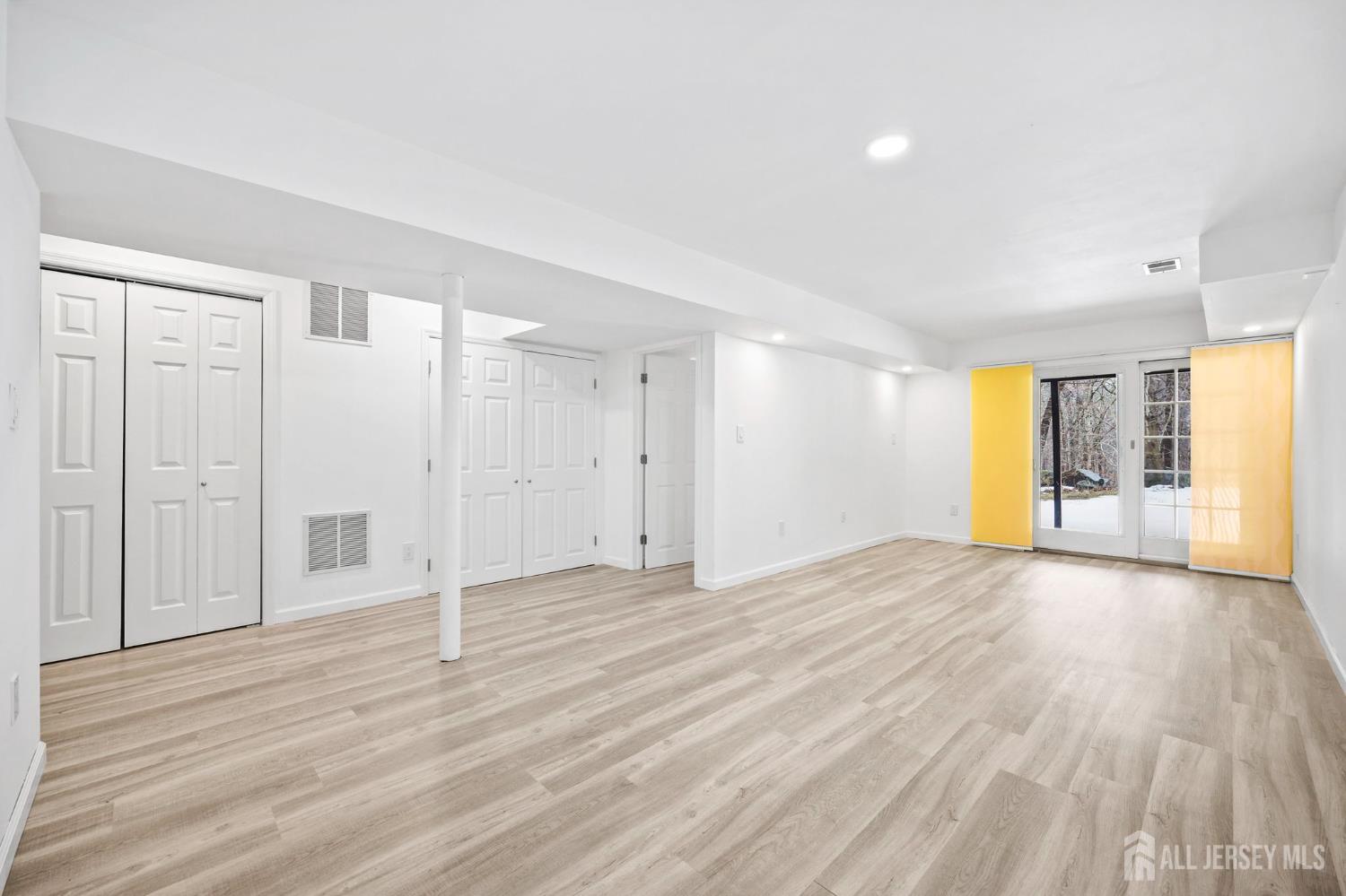 54 N Coriander Drive, South Brunswick, NJ, 08540 image 45