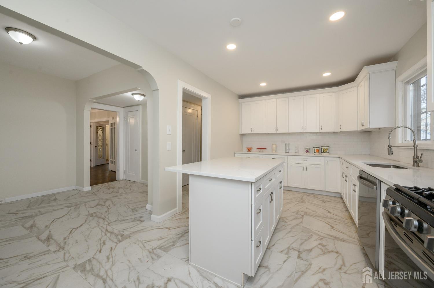 57-61 Pomona Avenue 61, Newark, NJ, 07112 image 14