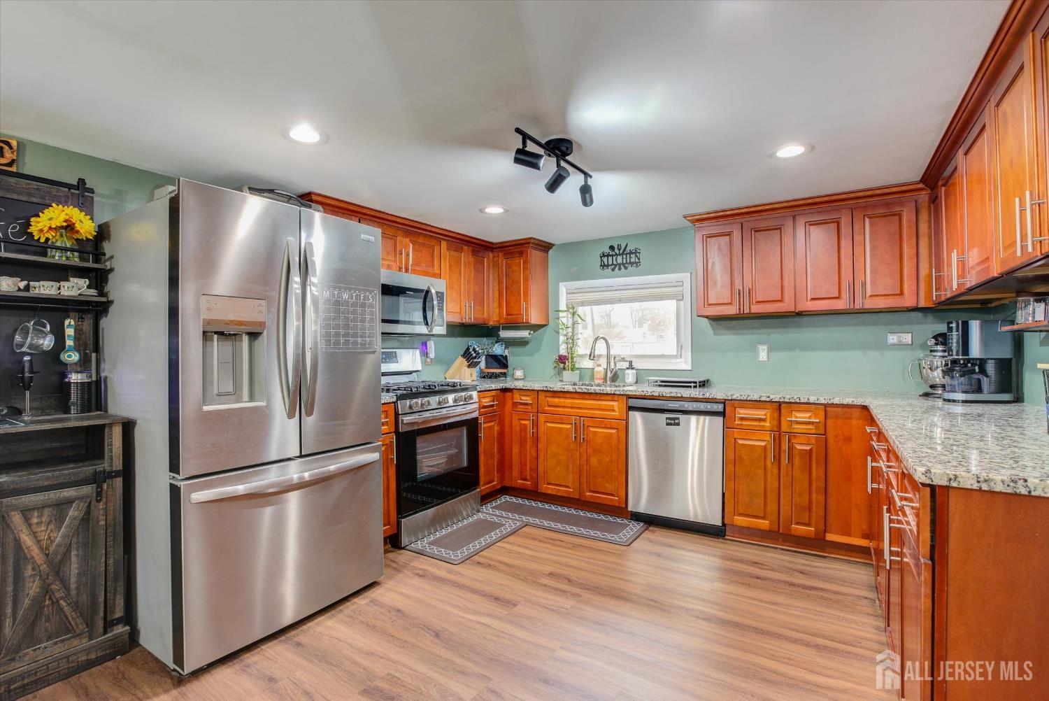 54 Red Bank Road, Spotswood, NJ, 08884 image 8