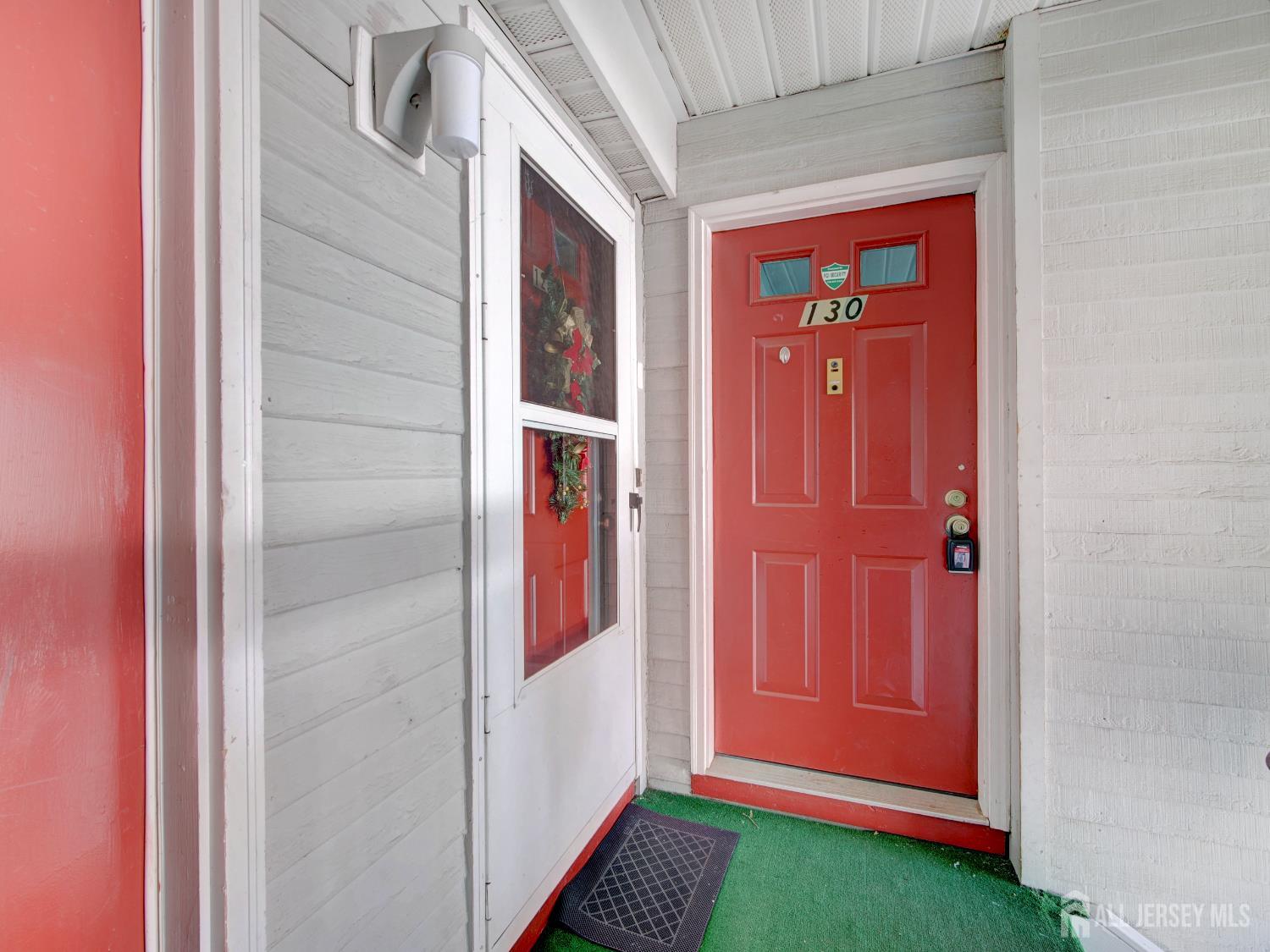 130 Applegate Lane Image 3