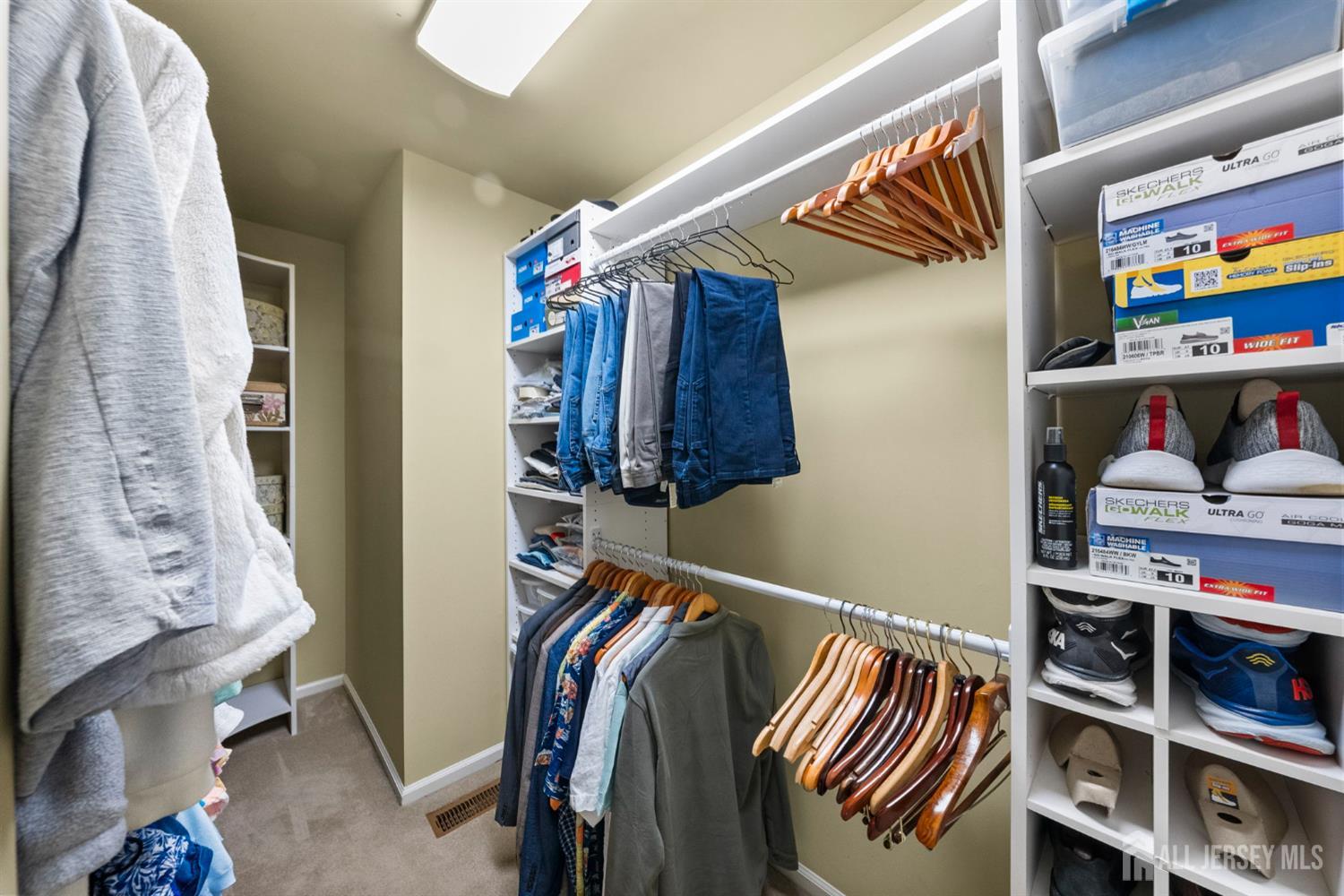 10 Gillian Drive, South Brunswick, NJ, 08824 image 40