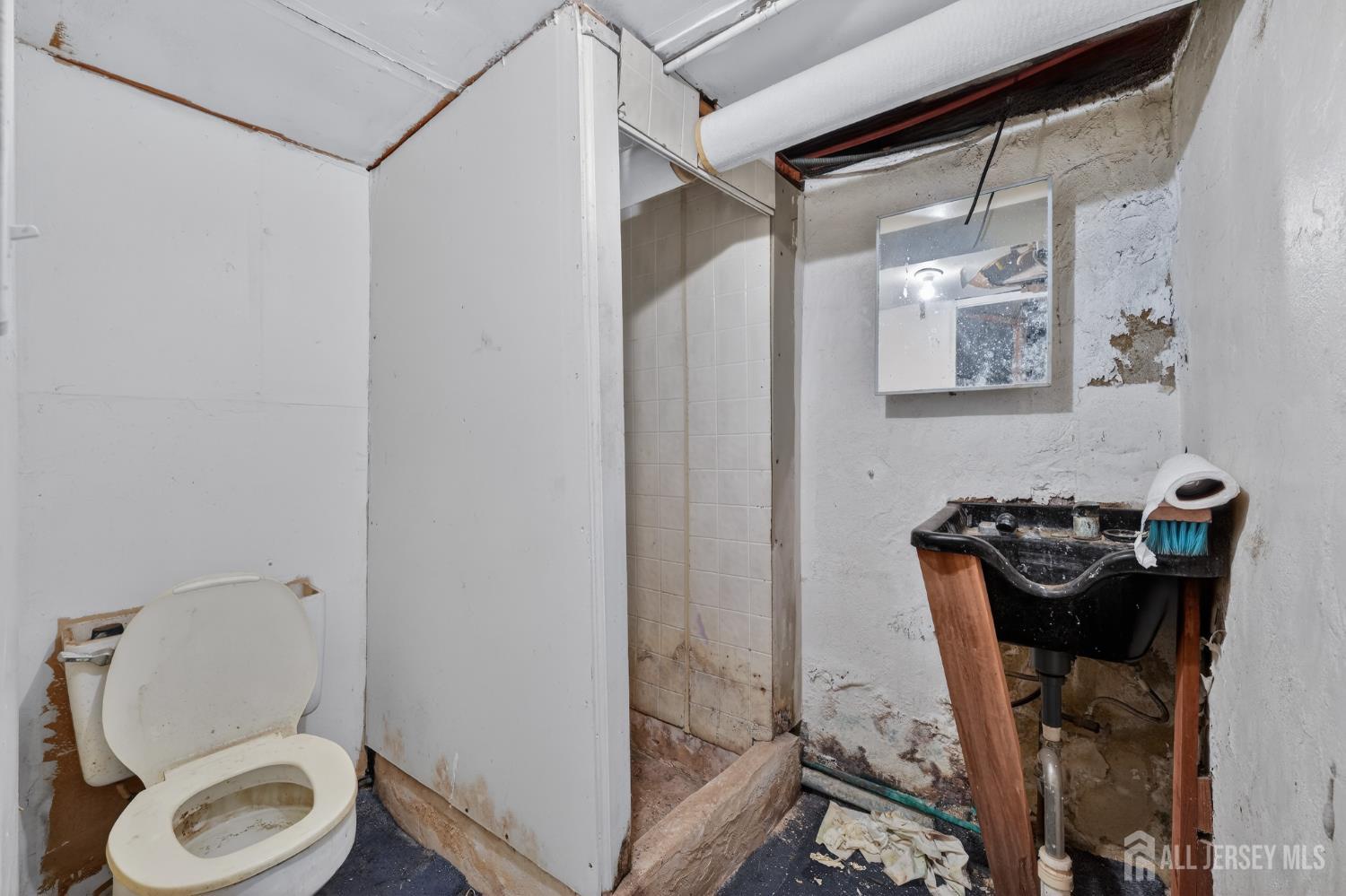 361 Prospect Street, Perth Amboy, NJ, 08861 image 41