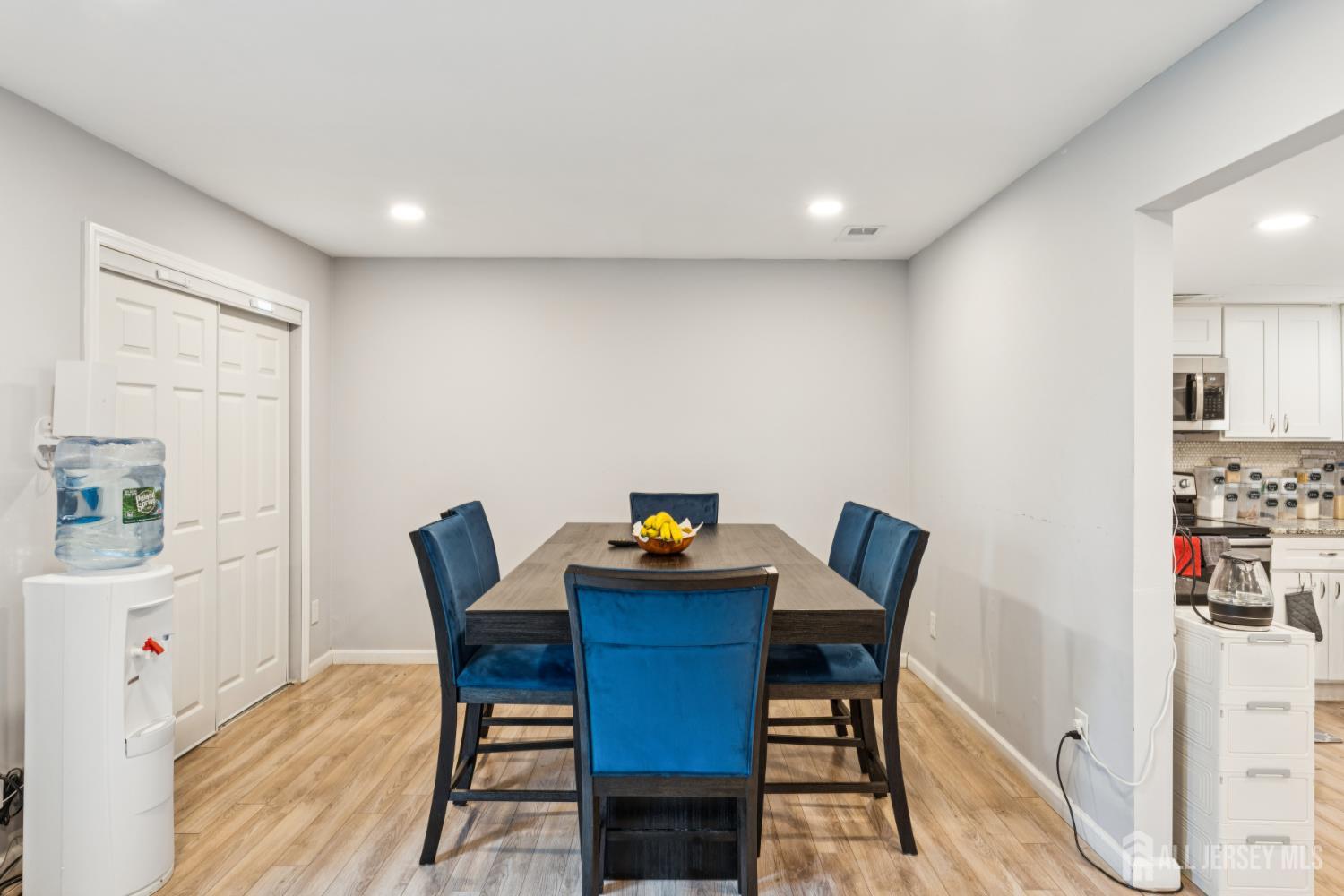 22 milstone Court Image 4