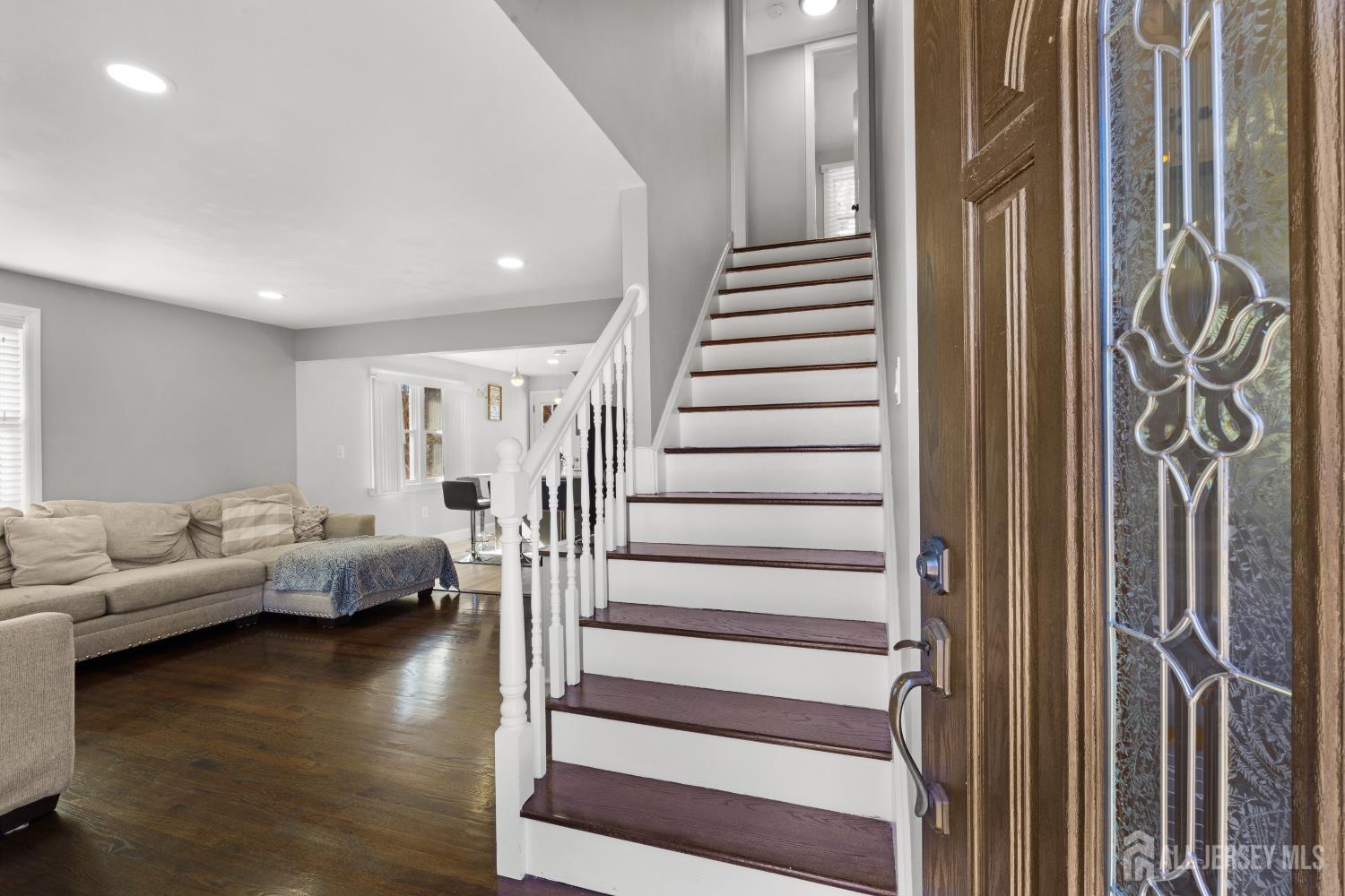 1716 Kenyon Avenue Image 4