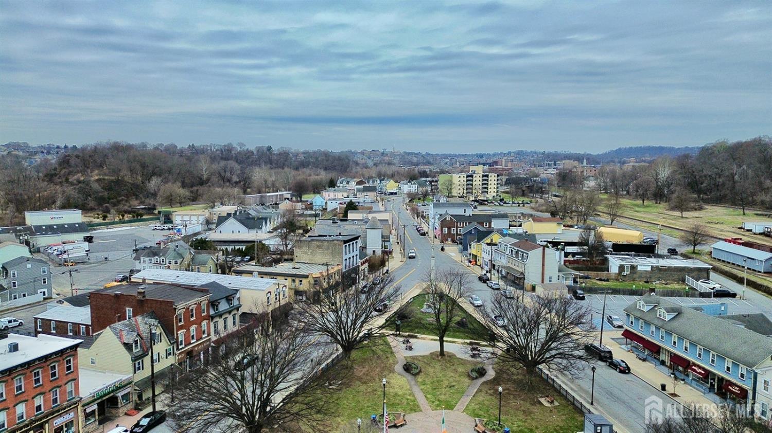 379 S Main Street Image 3