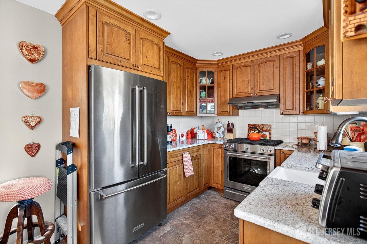 6 Elmwood Avenue, Carteret, NJ, 07008 image 13