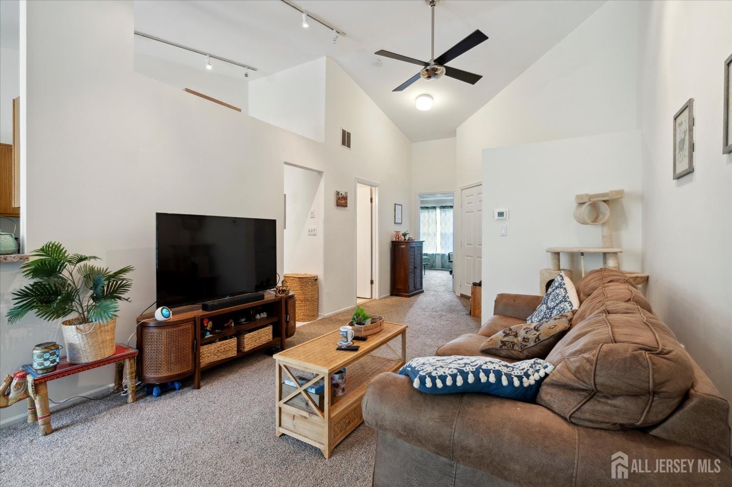 4073 Bayberry Court Image 3