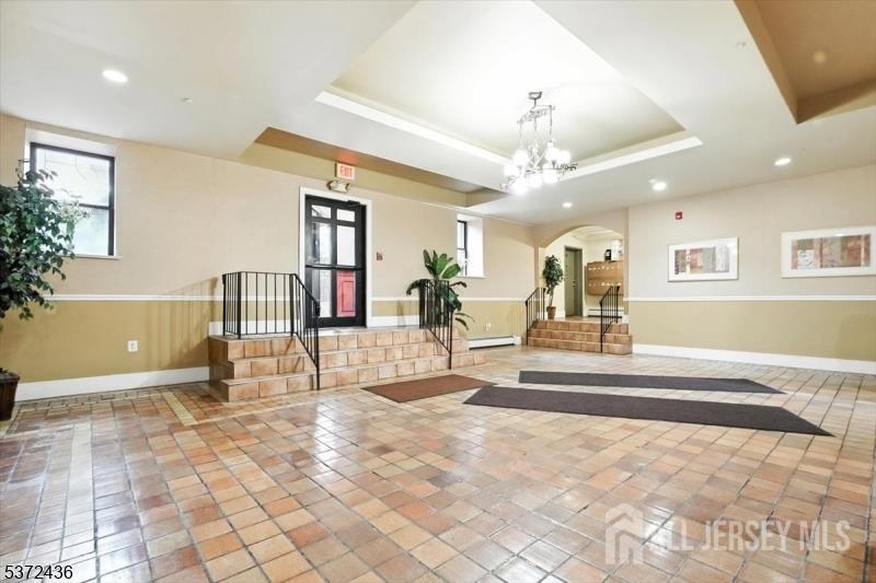 5 Pomona Avenue 2C Image 3