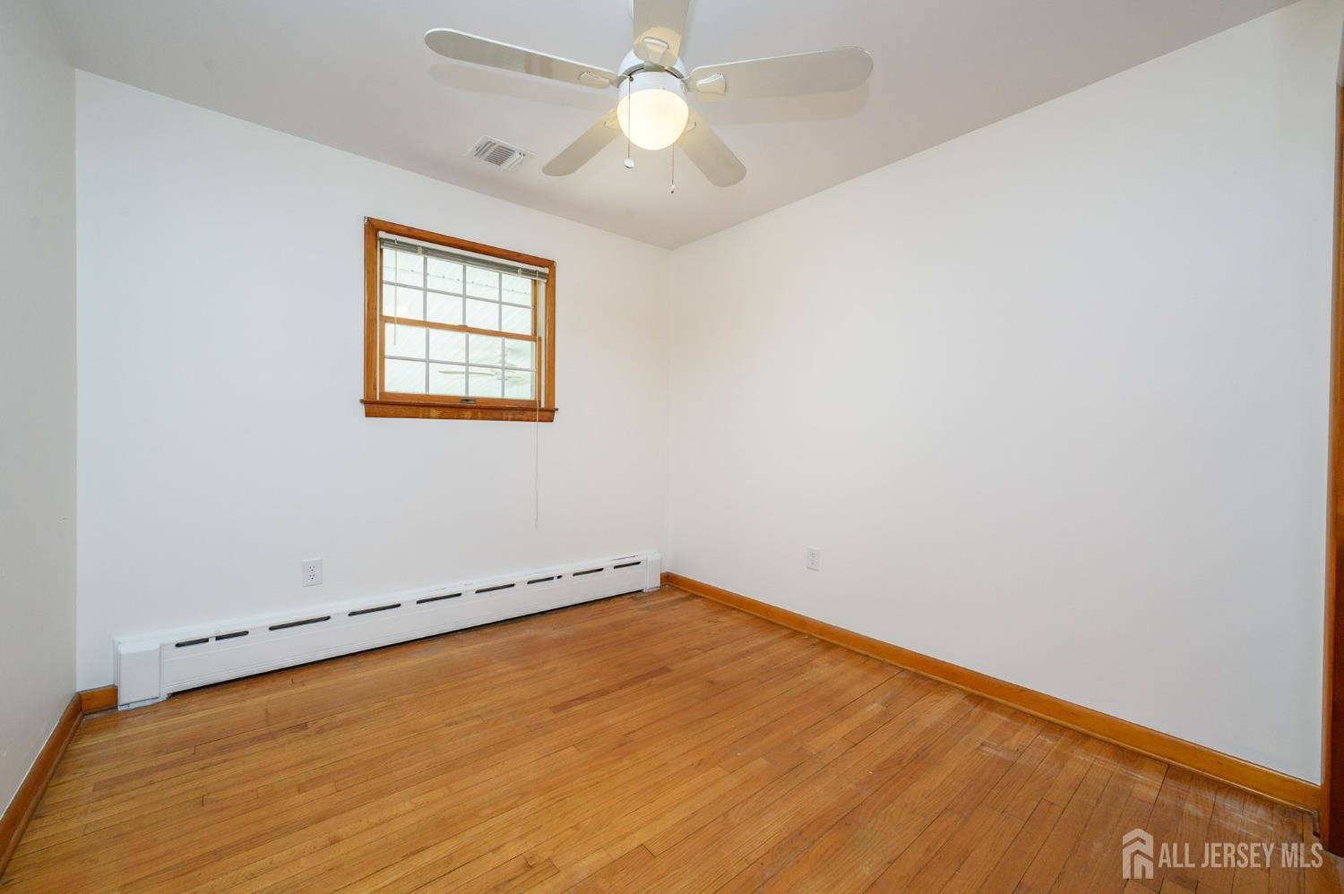 31 W Grochowiak Street, South River, NJ, 08882 image 16