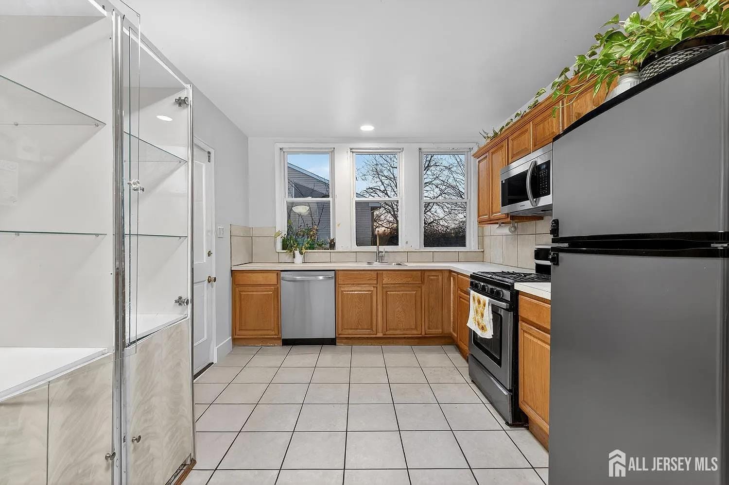 58 Brotherhood Street, Piscataway, NJ, 08854 image 13