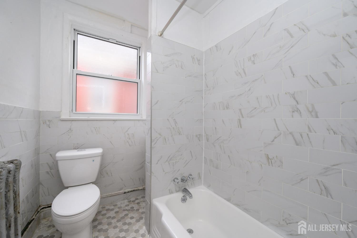 1053 Hunterdon Street, Newark, NJ, 07112 image 25